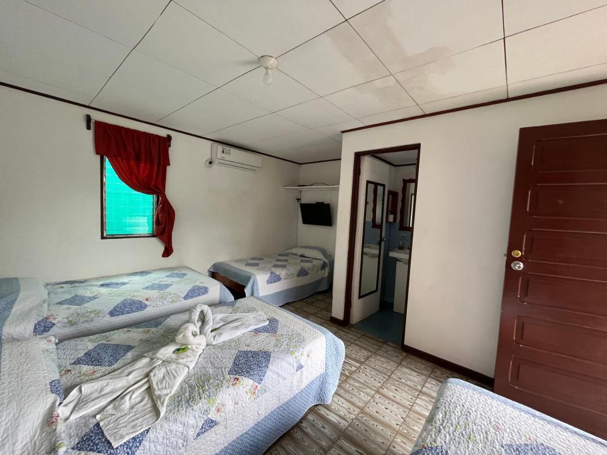 Hotel Sierpe River- Oleaje Sereno Екстериор снимка