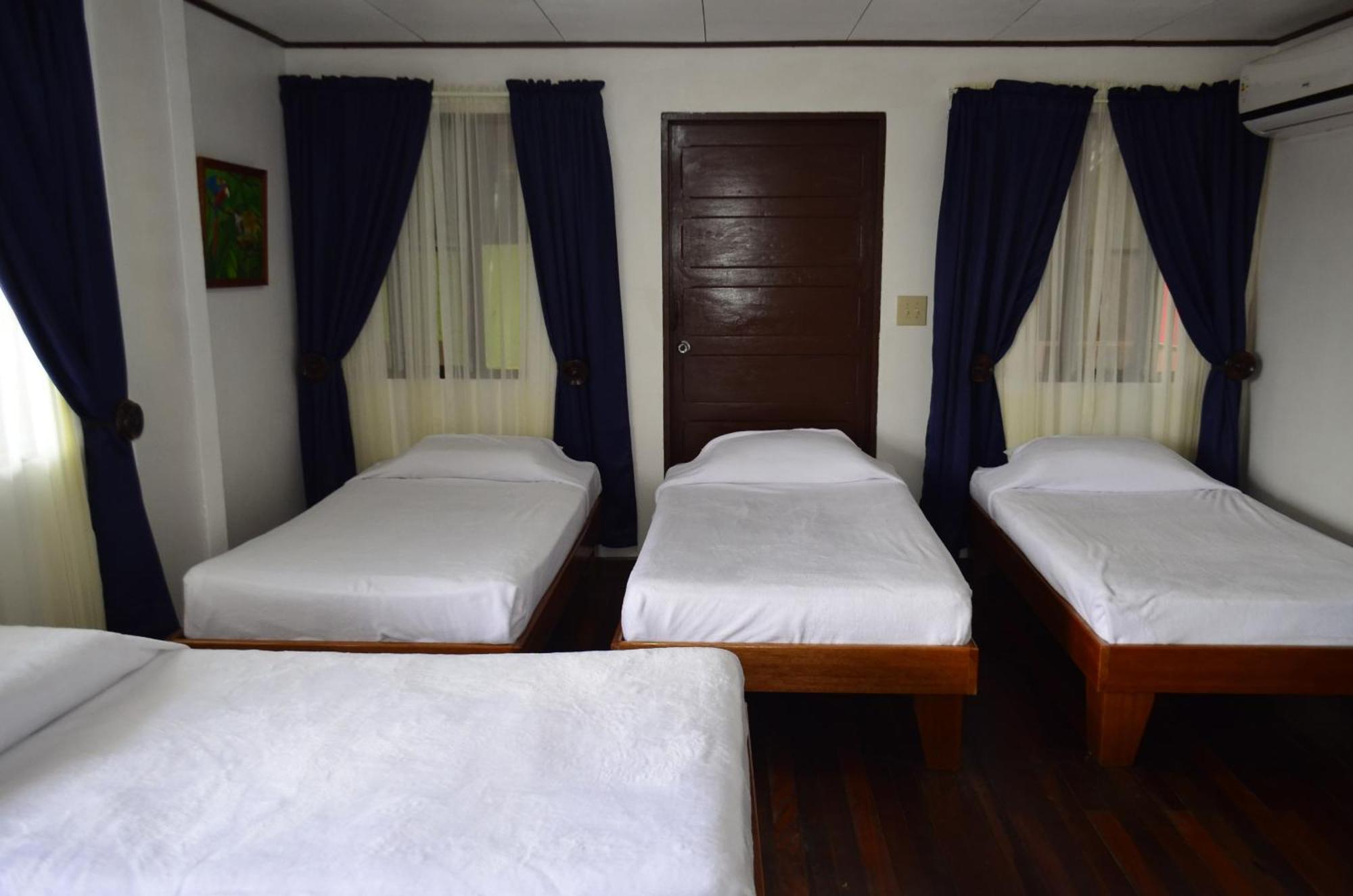 Hotel Sierpe River- Oleaje Sereno Екстериор снимка